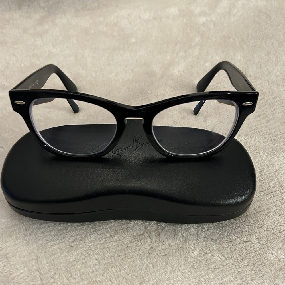 Ray-Ban Classic Black Eyewear
